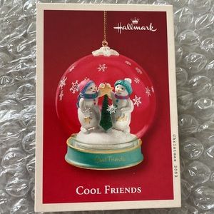 Hallmark Keepsake Ornament. Cool Friends 2002